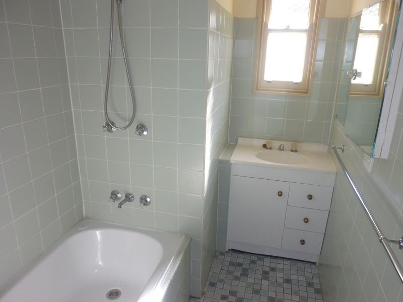 112 Carnegie Crescent, Griffith ACT 2603