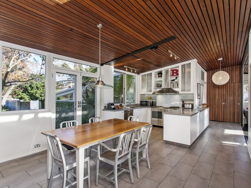 7 Canterbury Crescent, Deakin ACT 2600