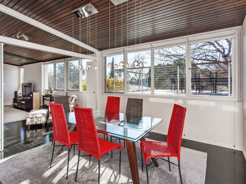 7 Canterbury Crescent, Deakin ACT 2600