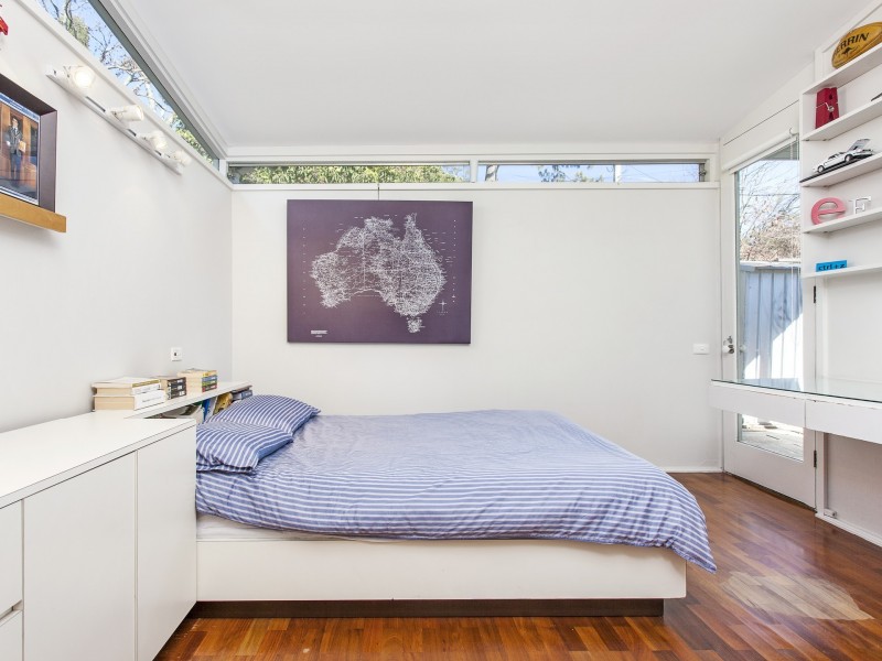 7 Canterbury Crescent, Deakin ACT 2600