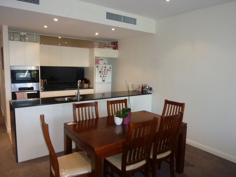 96/22 Eyre Street, Kingston ACT 2604