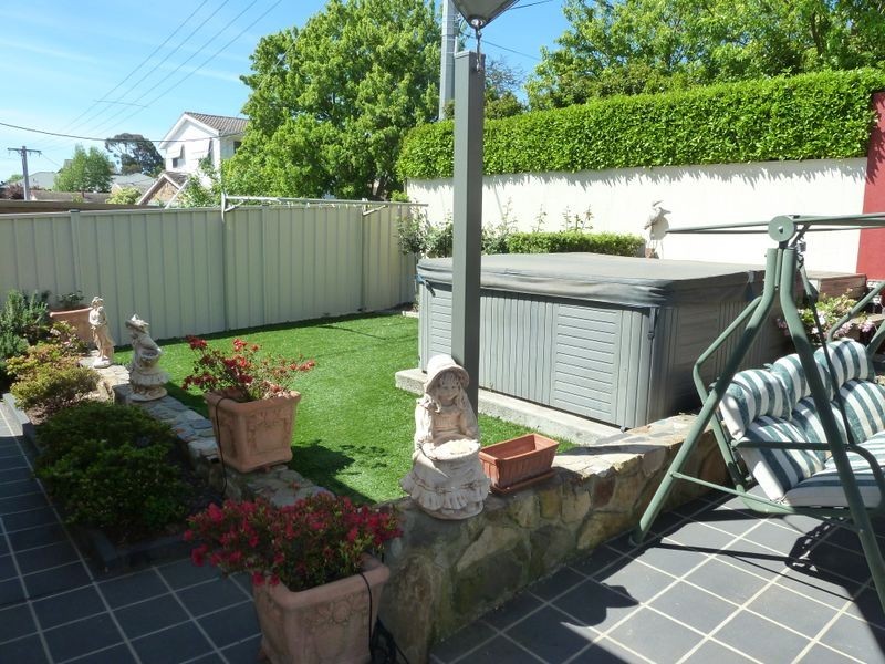 78 Hopetoun Circuit, Yarralumla ACT 2600