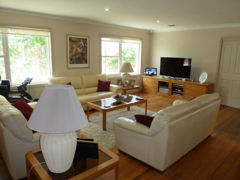 78 Hopetoun Circuit, Yarralumla ACT 2600