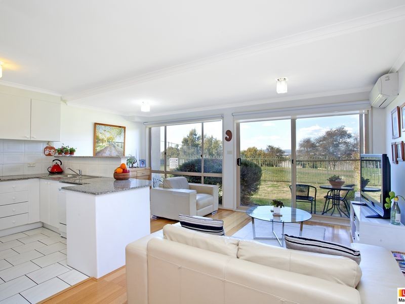 27/41 Leahy Close, Narrabundah ACT 2604