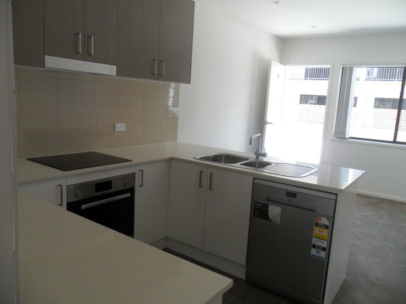 70/39 Jerrabomberra Avenue, Narrabundah ACT 2604