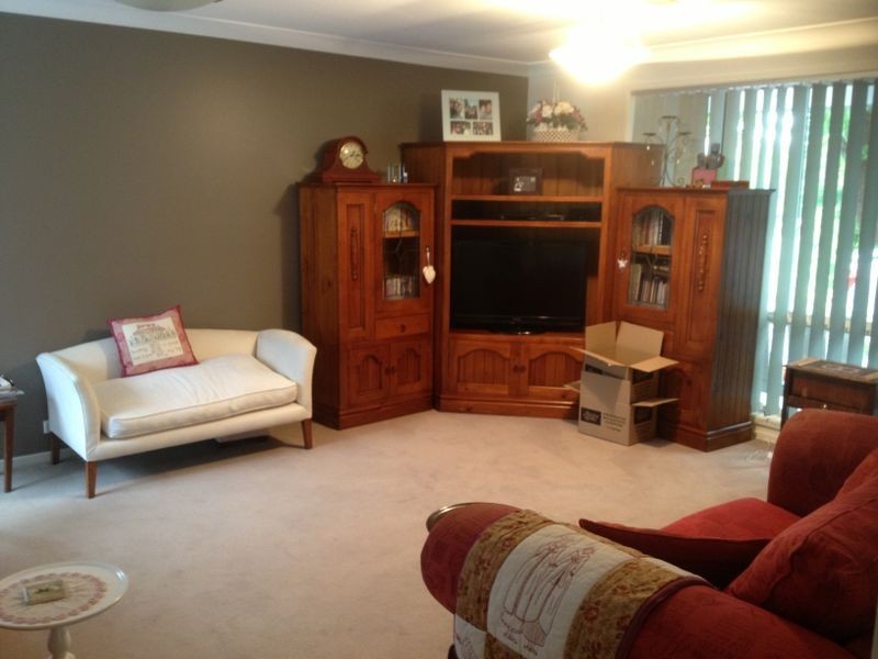 25 Clare Dennis Avenue, Gordon ACT 2906