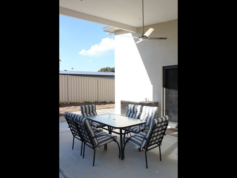 10 Wyatt Place, Torrens ACT 2607