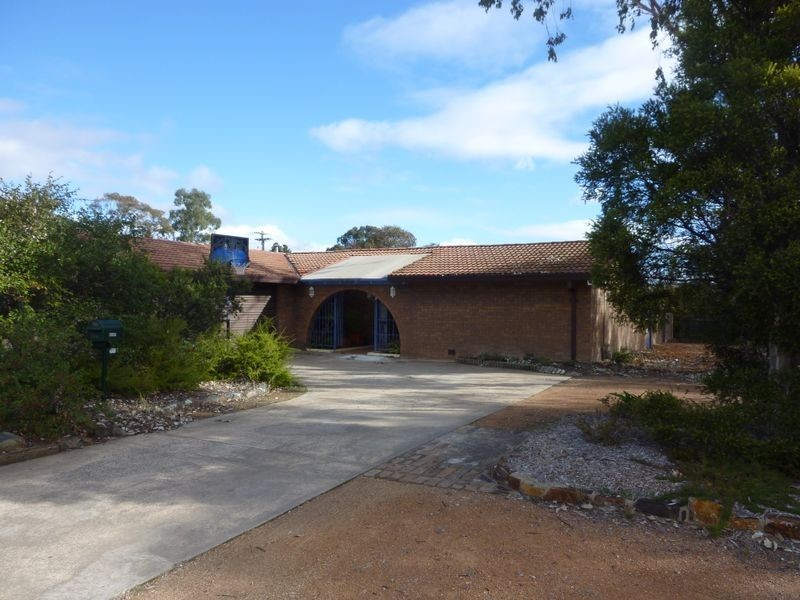 2 Drevermann Street, Farrer ACT 2607