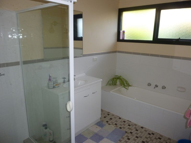 2 Drevermann Street, Farrer ACT 2607