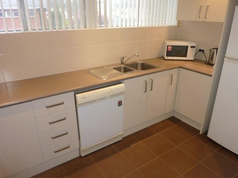 16/29 Dominion Circuit, Forrest ACT 2603