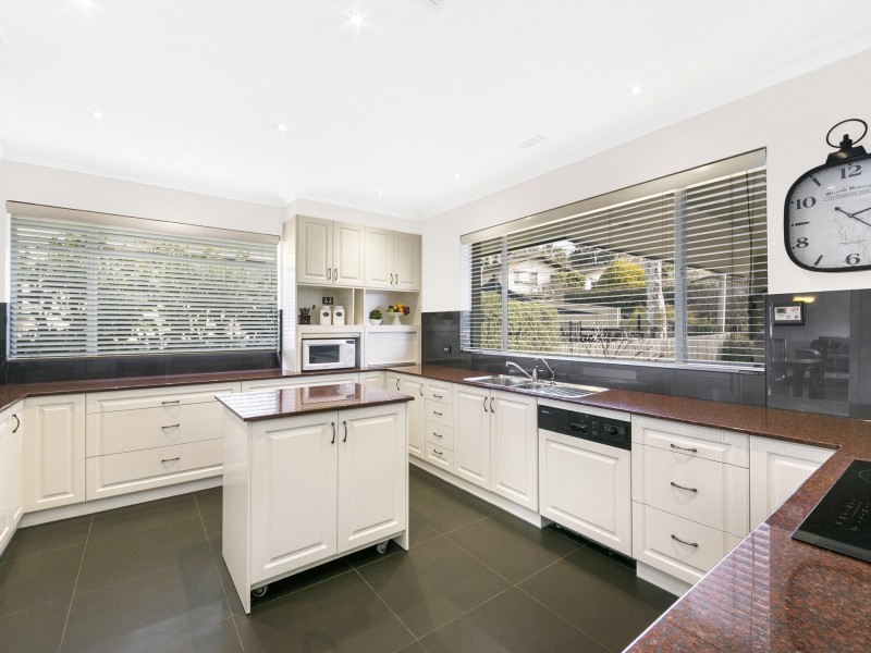 200 Monaro Crescent, Red Hill ACT 2603