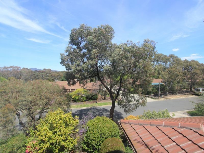 27 Embling Street, Wanniassa ACT 2903