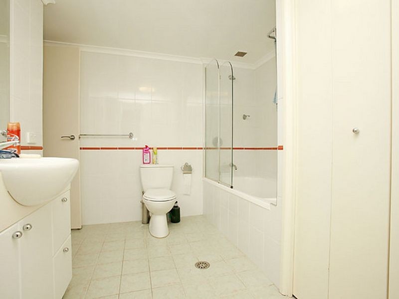 414/107 Canberra Avenue, Griffith ACT 2603