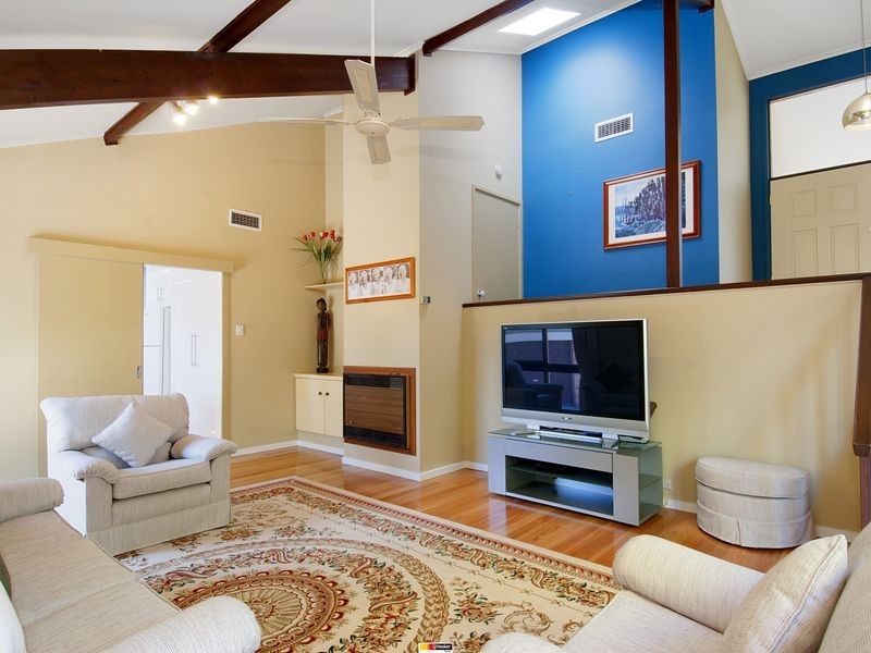 7 Cheel Place, Farrer ACT 2607