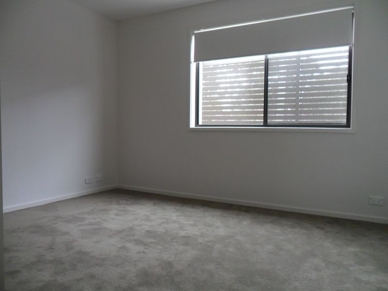 21/39 Jerrabomberra Avenue, Narrabundah ACT 2604