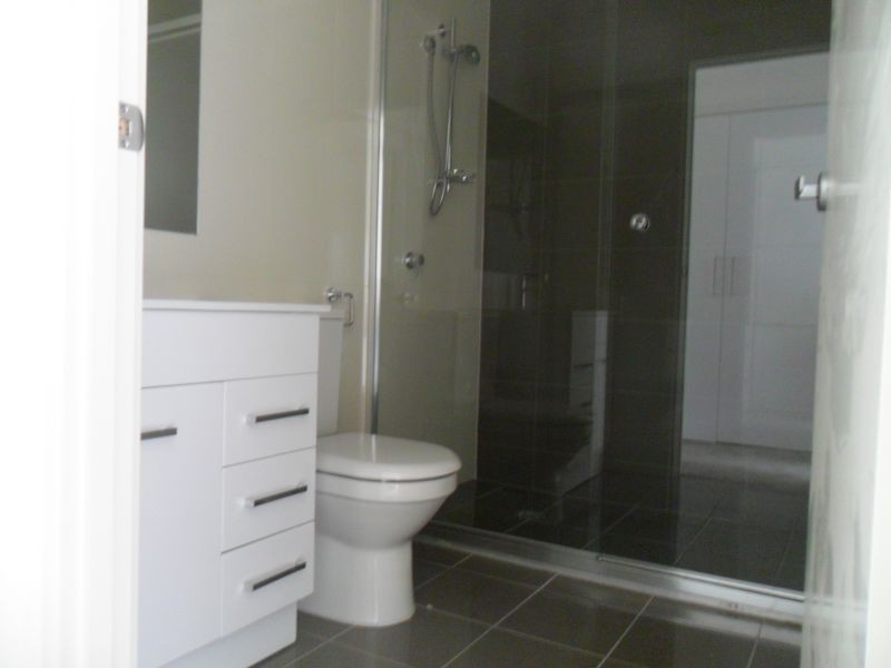 21/39 Jerrabomberra Avenue, Narrabundah ACT 2604