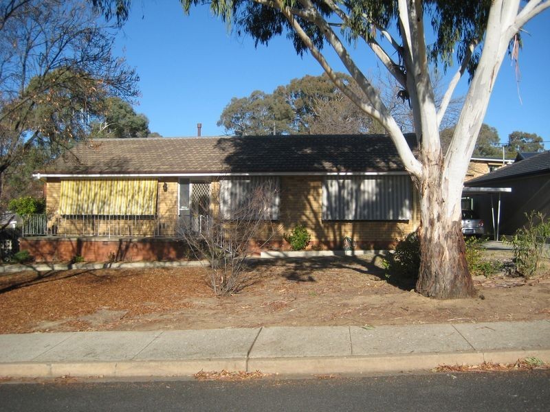 4 Collings Street, Pearce ACT 2607