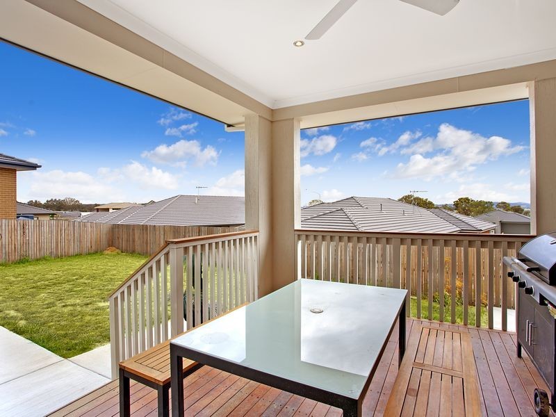 16 Winchester Street, Casey ACT 2913