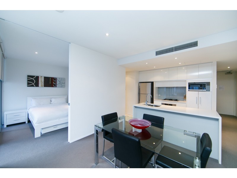 136/11 Trevillian Quay, Kingston ACT 2604