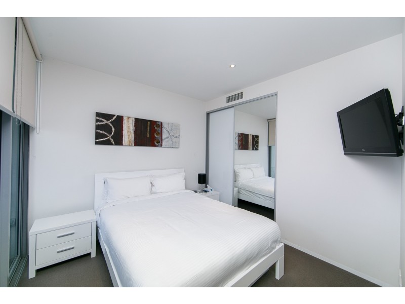 136/11 Trevillian Quay, Kingston ACT 2604