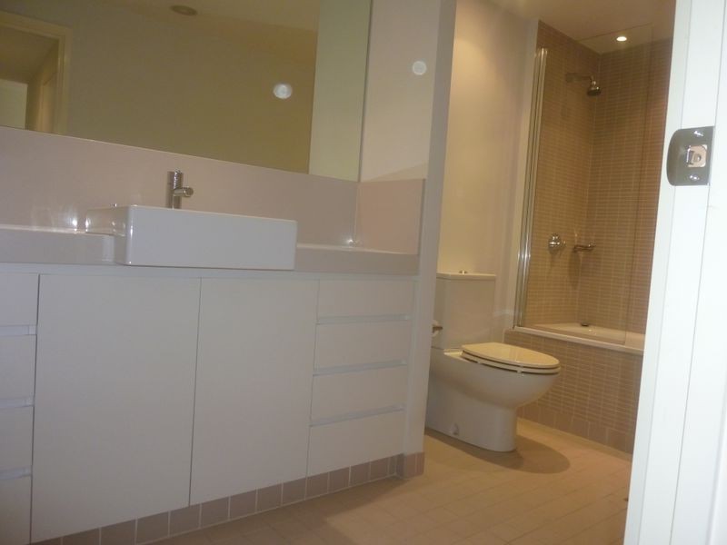 3/32 Canberra Avenue, Forrest ACT 2603