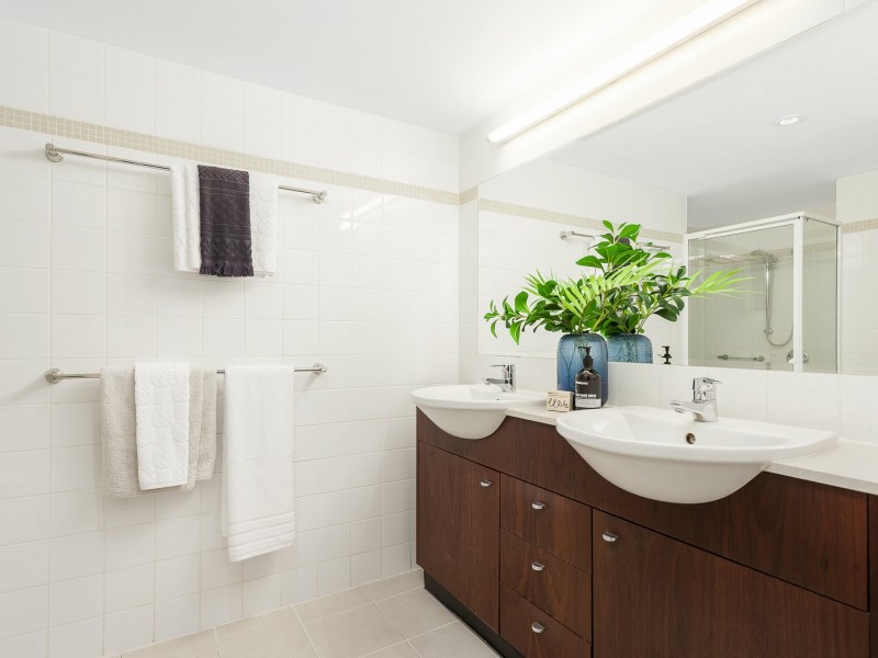 38/12 National Circuit, Barton ACT 2600