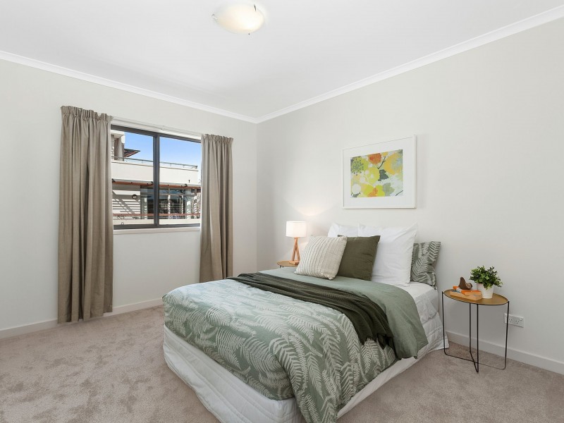 38/12 National Circuit, Barton ACT 2600