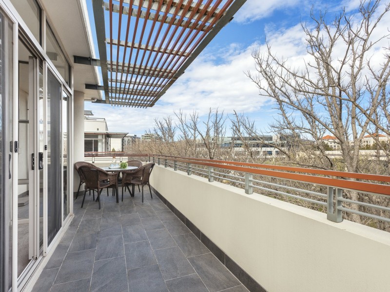 38/12 National Circuit, Barton ACT 2600