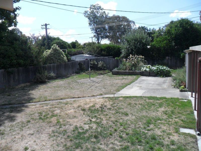 10 Severne Crescent, Kambah ACT 2902