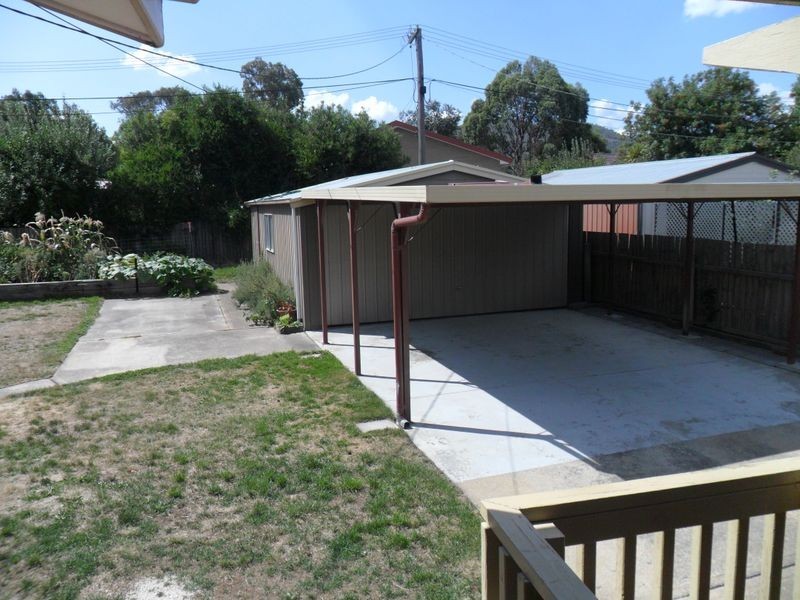 10 Severne Crescent, Kambah ACT 2902