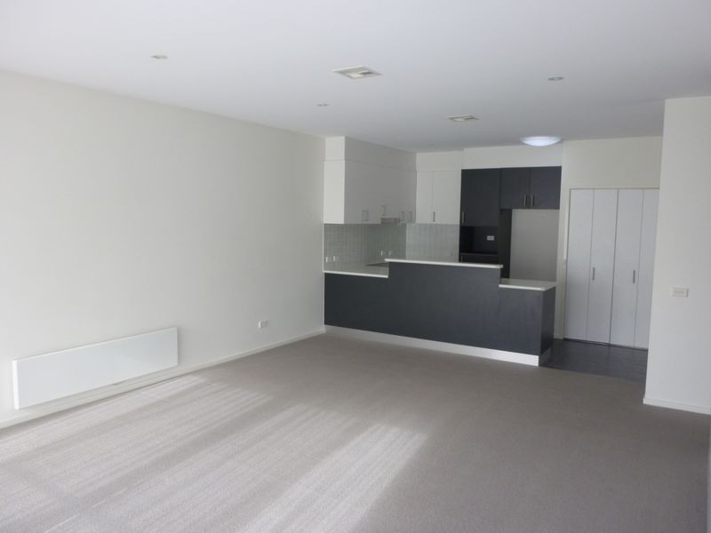 16/25 Jerrabomberra Avenue, Narrabundah ACT 2604