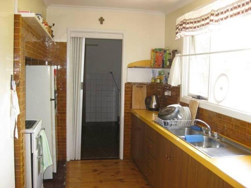 16 Gunn Street, Yarralumla ACT 2600