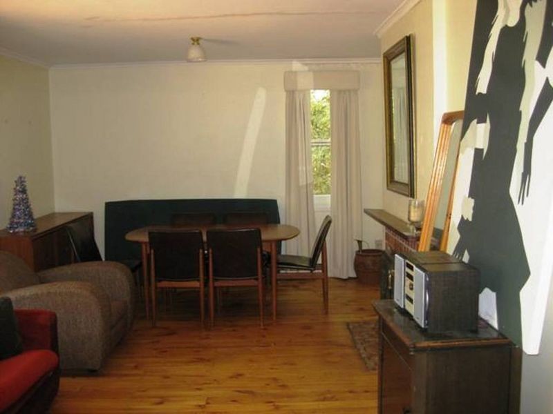 16 Gunn Street, Yarralumla ACT 2600