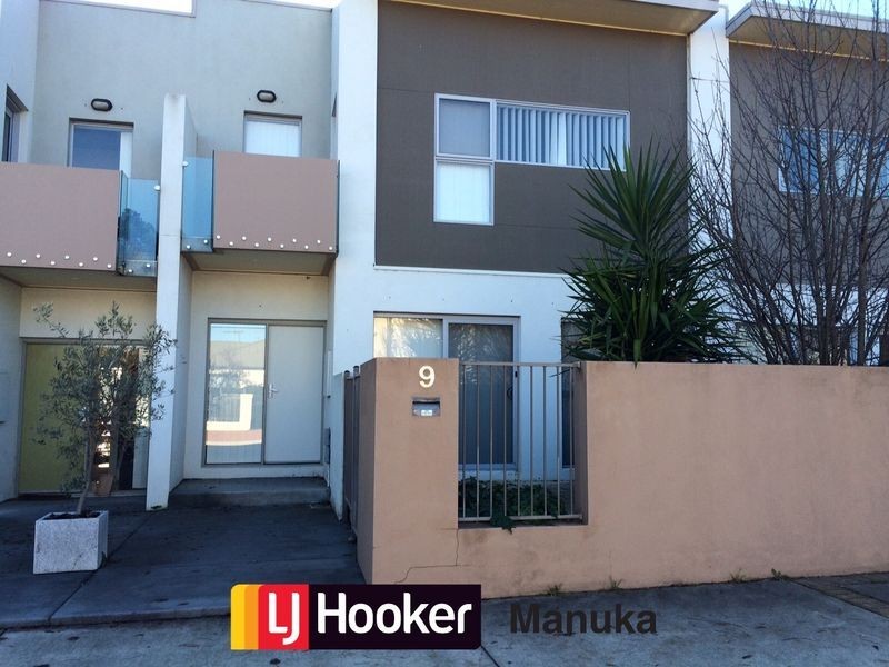 9 Bettie McNee Street, Watson ACT 2602