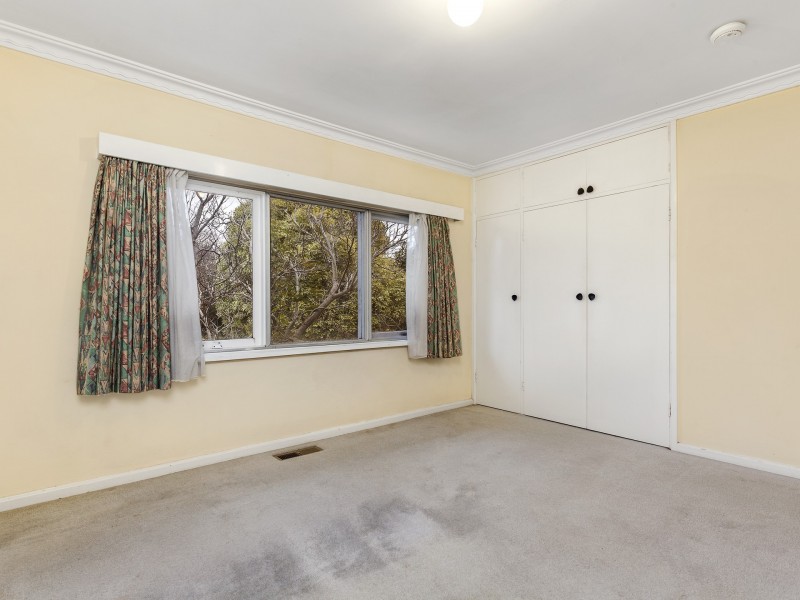 75 Jervois Street, Deakin ACT 2600