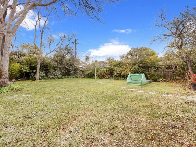 75 Jervois Street, Deakin ACT 2600