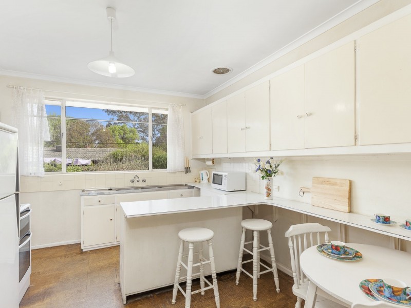 14 Quiros Street, Red Hill ACT 2603