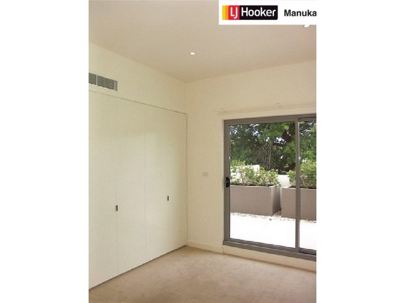 208/21 State Circle, Forrest ACT 2603