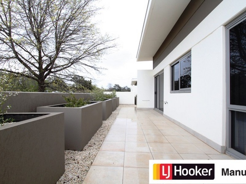 208/21 State Circle, Forrest ACT 2603
