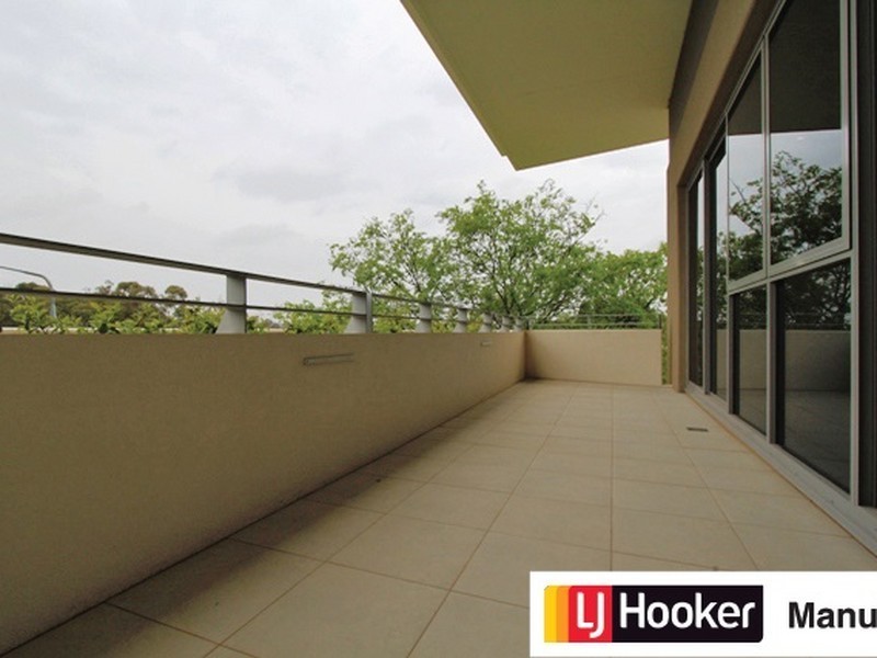 208/21 State Circle, Forrest ACT 2603