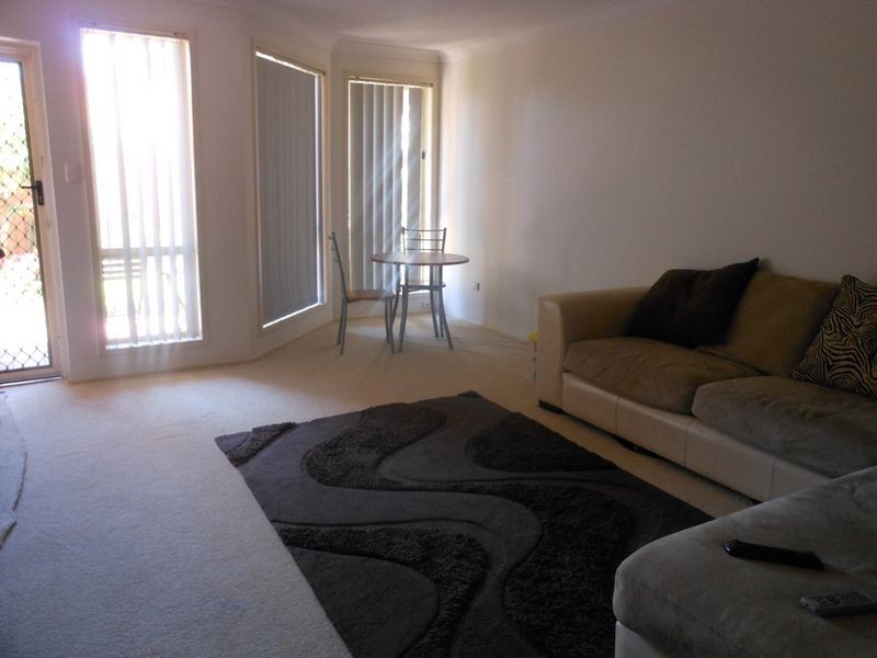42/12 Albermarle Place, Phillip ACT 2606