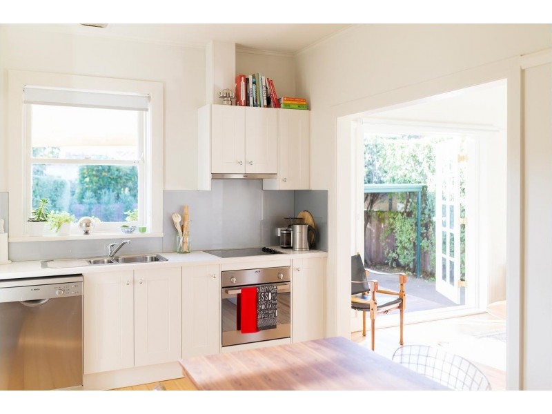 15 Cunningham Street, Kingston ACT 2604