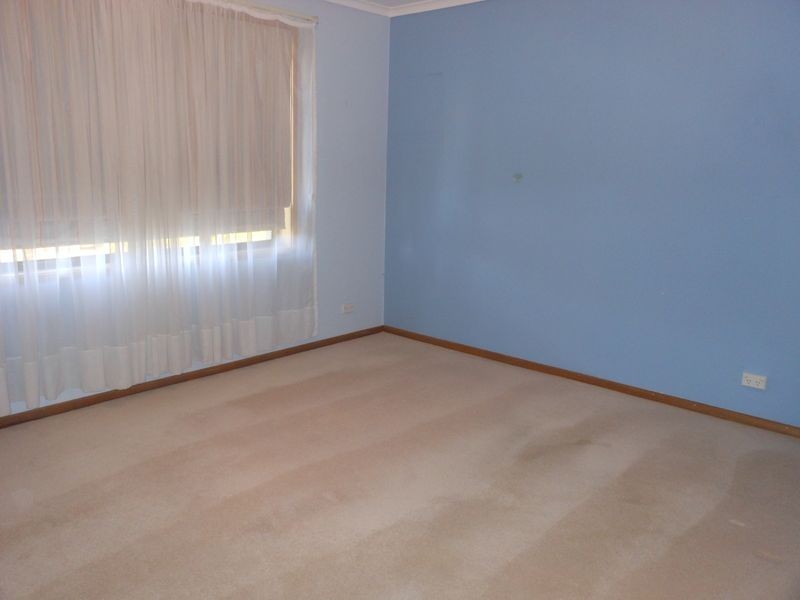 11 Coleman Street, Pearce ACT 2607