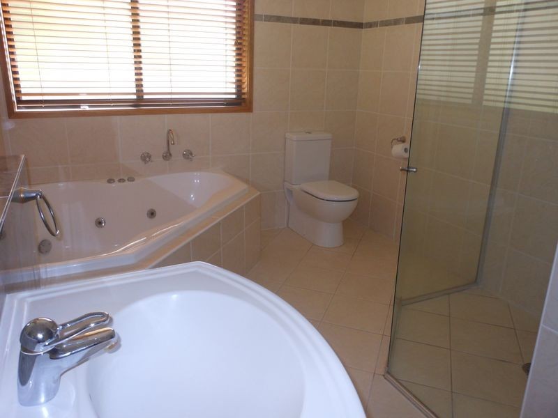 11 Coleman Street, Pearce ACT 2607