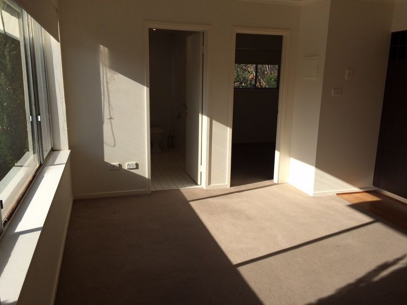 4/150 Monaro Crescent, Red Hill ACT 2603