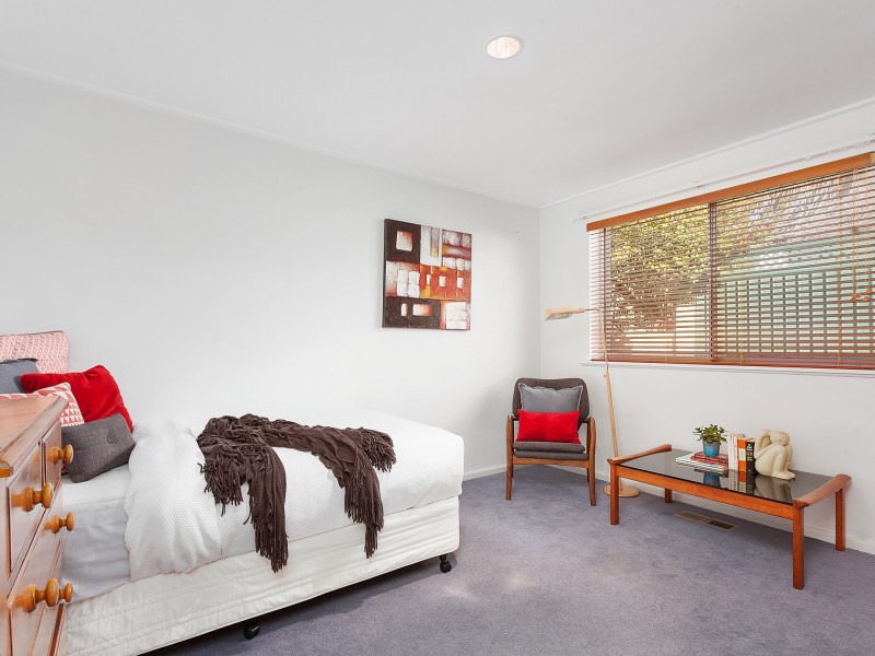 26 Fuller Street, Deakin ACT 2600