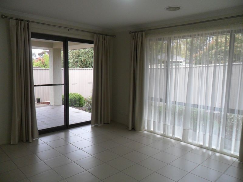 5A Butterly Place, Wanniassa ACT 2903