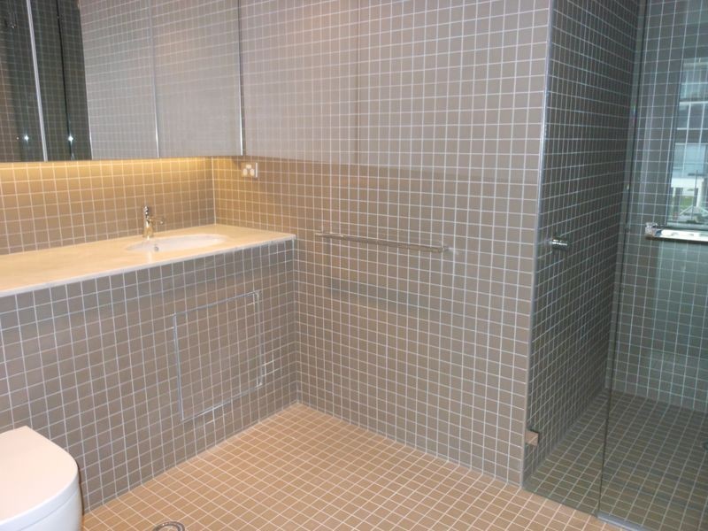 14/21 Eastlake Parade, Kingston ACT 2604