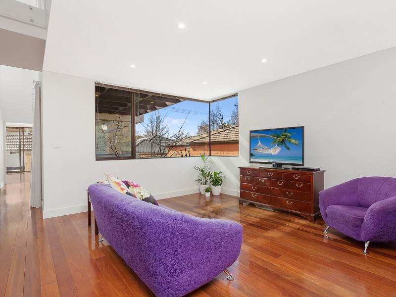 17 MacGregor Street, Deakin ACT 2600