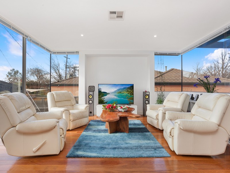 17 MacGregor Street, Deakin ACT 2600